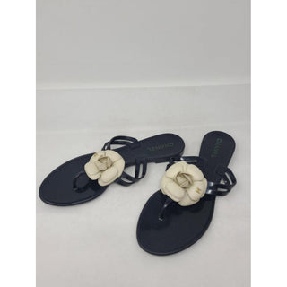 Chanel Black Jelly Camellia Interlocking CC Thong Sandals 40 EU