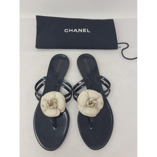 Chanel Black Jelly Camellia Interlocking CC Thong Sandals 40 EU