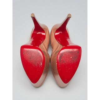 Christian Louboutin Victoria beige patent leather pumps 38.5 EU