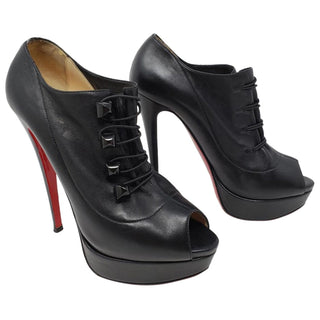 Saint Laurent handbags Cassandra black Look of Lux pre-owned luxury fashion