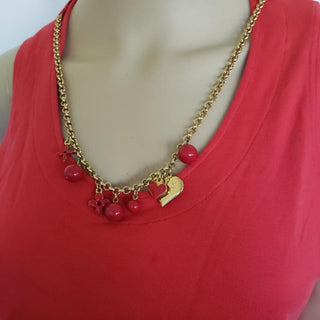 Louis Vuitton Red LV logo charm embellished cotton t-shirt M sz