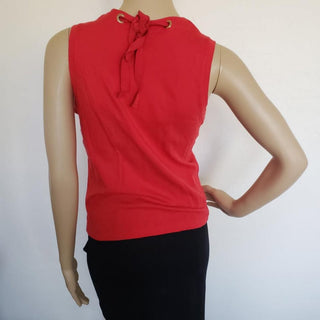 Louis Vuitton Red LV logo charm embellished cotton t-shirt M sz