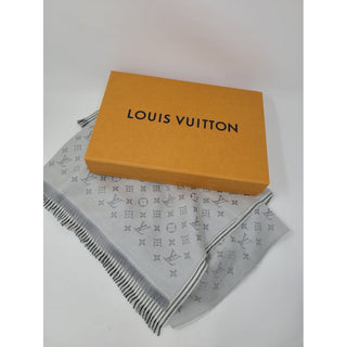 Louis Vuitton Grey LV Monogram wool oversized scarf
