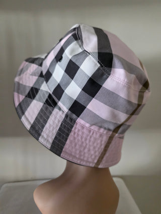 Burberry Pink multicolor Plaid print bucket hat
