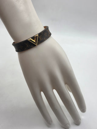 Louis Vuitton Brown LV Monogram Essential V Bracelet