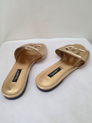 Dolce & Gabbana Gold Leather Cutout Accent Slides 36 sz