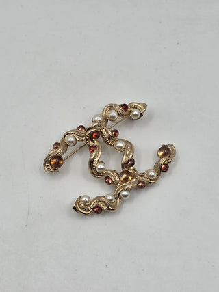 Chanel Gold-tone Faux Pearl Gripoix in CC Logo Brooch