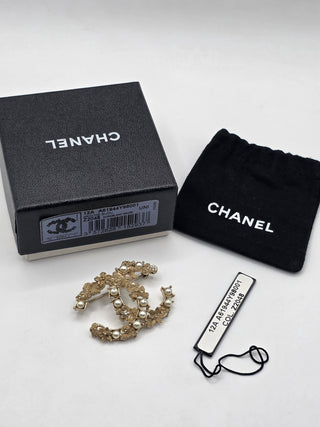 Chanel Gold-tone Metal Crystal Pearl White Nacre CC Brooch