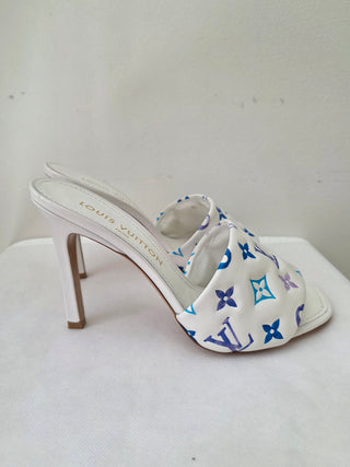 Louis Vuitton White Blue LV Monogram Leather Slides 40 sz