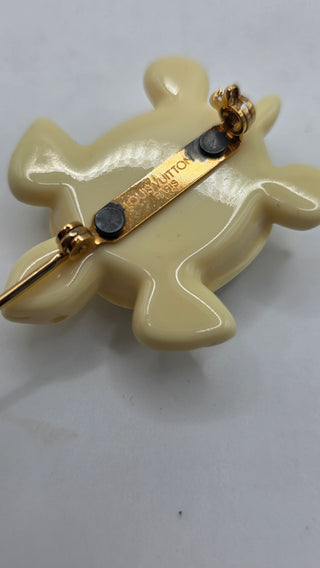 Louis Vuitton Multicolor Resin Teddy Bear & Turtle Brooch Set