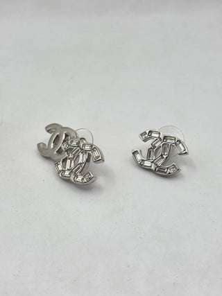 Chanel Silver-tone 2022 Strass Interlocking CC Mismatched Stud Earrings