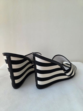 Chanel Black multicolor Interlocking CC 2010 Slides wedges 41 sz