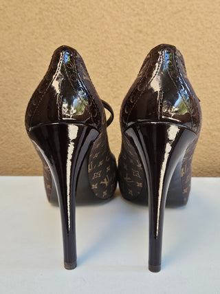 Louis Vuitton Brown LV Monogram Nylon Pumps 37 sz