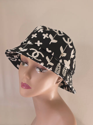 Chanel Black Interlocking CC Printed bucket hat M sz