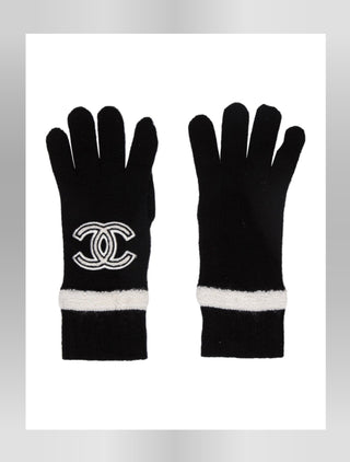 Chanel Black 2016 Cashmere Interlocking CC Gloves