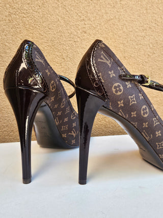 Louis Vuitton Brown LV Monogram Nylon Pumps 37 sz