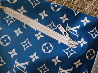 Louis Vuitton Blue multicolor
2021 LV Printed Pant Set XS