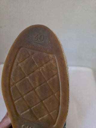 Chanel Interlocking CC Logo Black Lambskin Leather Espadrilles 40 sz