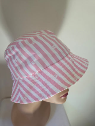 Chanel Pink Interlocking CC Logo Printed bucket hat M sz