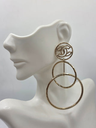 Chanel Gold-tone Interlocking CC Circle Drop Earrings