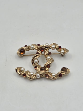 Chanel Gold-tone Faux Pearl Gripoix in CC Logo Brooch
