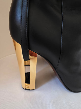 Fendi Black leather Gold-tone logo heels ankle boots 39 sz