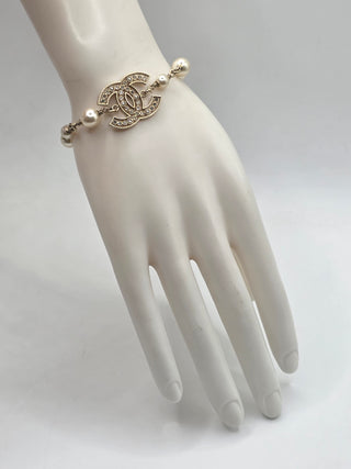 Chanel Gold-tone Faux Pearl Strass Interlocking CC Station Bracelet