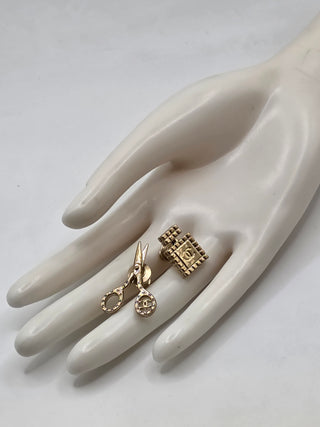 Chanel Gold-tone 2022 Strass CC Scissors Bottle Pin Set