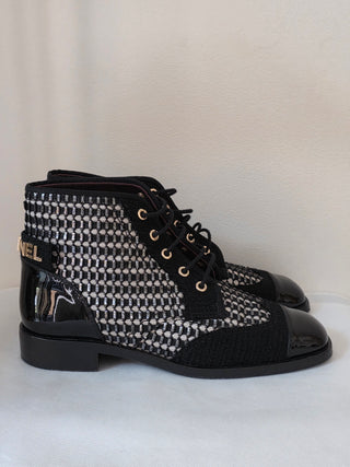 Chanel 2017 Tweed Pattern Logo Embellished Combat Boots 39 sz