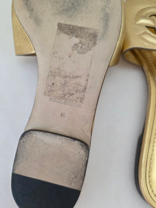 Dolce & Gabbana Gold Leather Cutout Accent Slides 36 sz