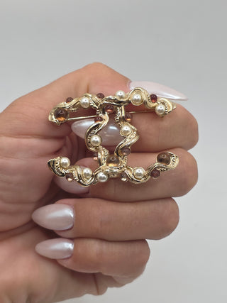 Chanel Gold-tone Faux Pearl Gripoix in CC Logo Brooch