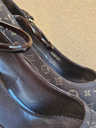 Louis Vuitton Brown LV Monogram Nylon Pumps 37 sz