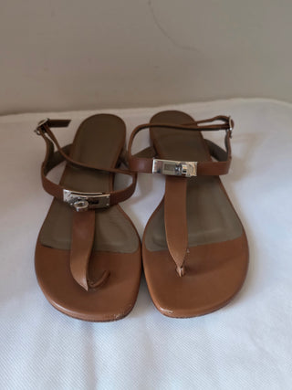 Hermès Olivia Brown Leather T-Strap Sandals 36 sz
