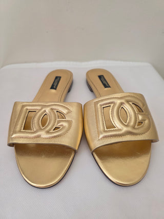 Dolce & Gabbana Gold Leather Cutout Accent Slides 36 sz