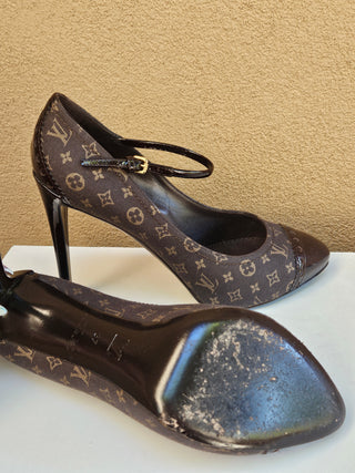 Louis Vuitton Brown LV Monogram Nylon Pumps 37 sz