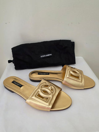 Dolce & Gabbana Gold Leather Cutout Accent Slides 36 sz