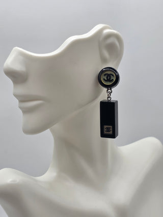 Chanel Black Resin Interlocking CC Drop Earrings