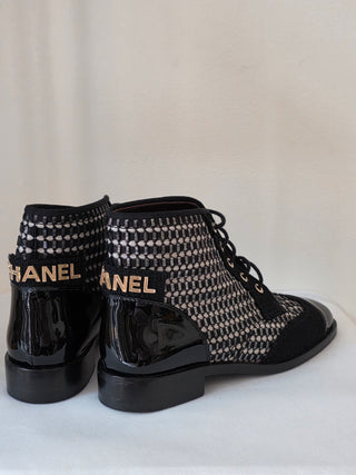 Chanel 2017 Tweed Pattern Logo Embellished Combat Boots 39 sz