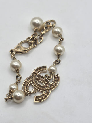 Chanel Gold-tone Faux Pearl Strass Interlocking CC Station Bracelet