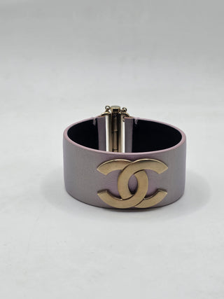 Chanel Metallic Purple Leather Interlocking CC Wrap Bracelet