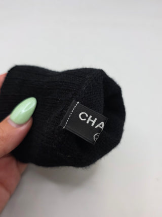 Chanel Black 2016 Cashmere Interlocking CC Gloves