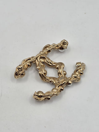 Chanel Gold-tone Faux Pearl Gripoix in CC Logo Brooch