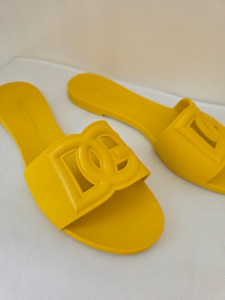 Dolce & Gabbana Yellow Jelly D&G Cutout Slides 39 sz
