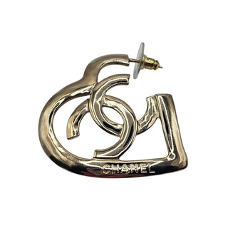 AUTH NEW Chanel Gold-tone 2022 Interlocking CC Heart Drop Earrings