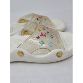 Louis Vuitton white rubber LV Monogram pool sandals 35 EU.