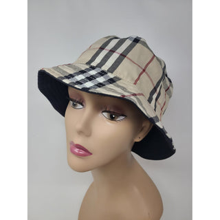 Burberry Black beige Nova Check Print reversible bucket hat M sz