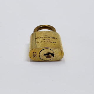 Louis Vuitton goldtone lock and keys set #303