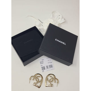 Chanel Gold-tone Interlocking CC Heart Oversized Earrings