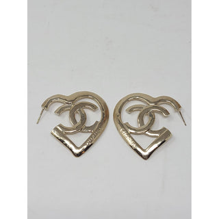 Chanel Gold-tone Interlocking CC Heart Oversized Earrings