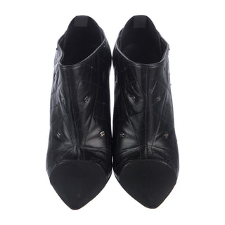 Authentic Chanel 2014 Quilted CC Logo Black Ankle Boots 39 sz